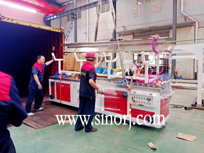 WPC fluted wall panel machine line loading
